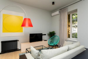 Newly Renovated Modern 2BR Apartment near Fabrika